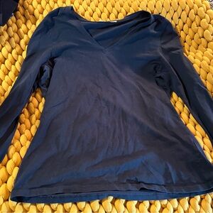 Smart Set black Long Sleeve V-Neck Top